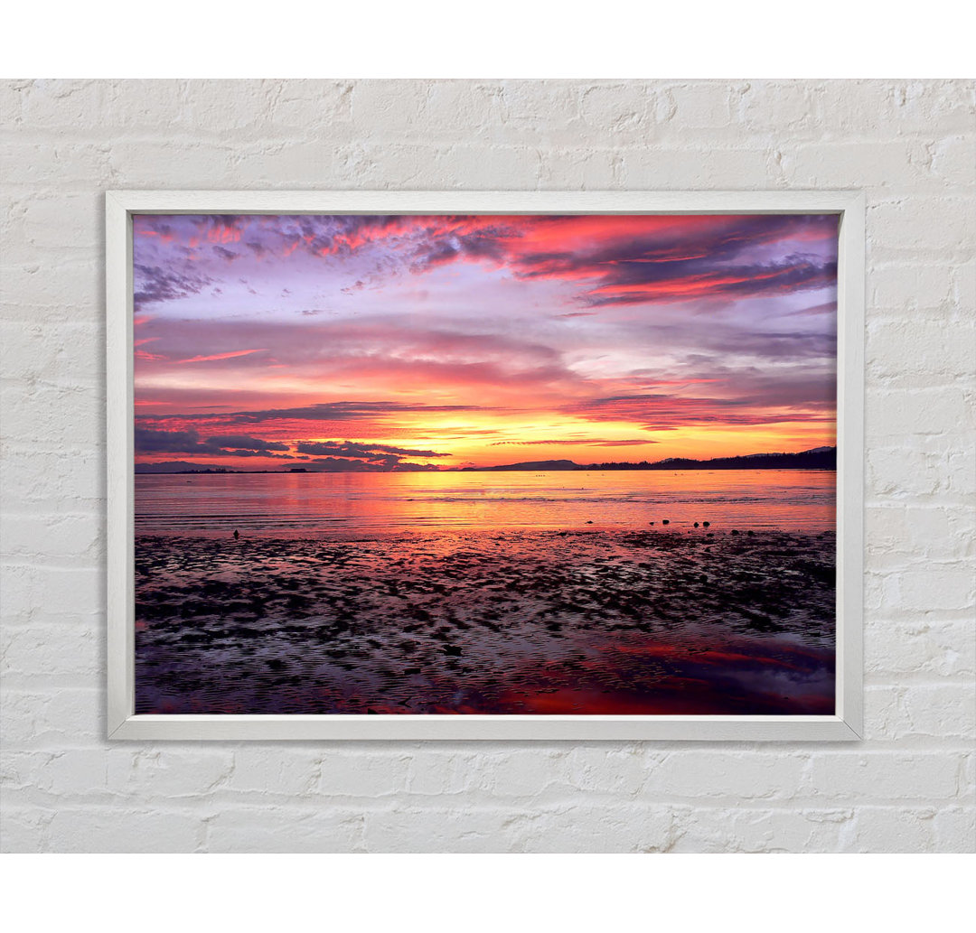 Pebbles In The Morning Sunrise - Single Picture Frame Kunstdrucke auf Leinwand