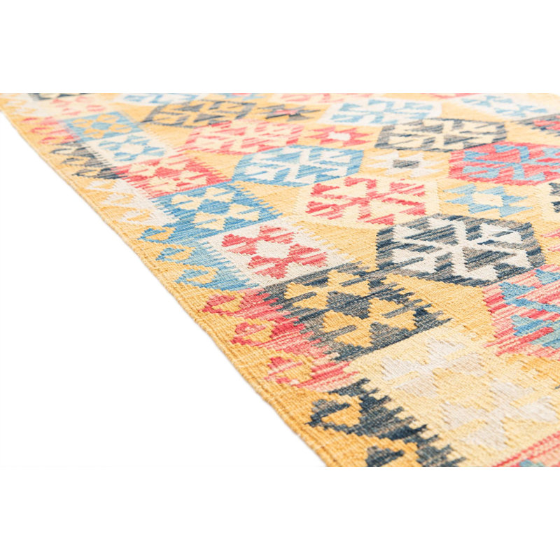 Tapis doré Omari