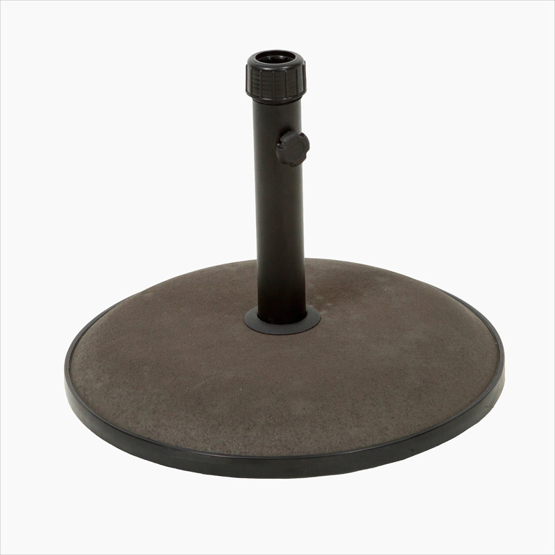 Base de parasol polyvalente en béton et en fer pour un aménagement extérieur