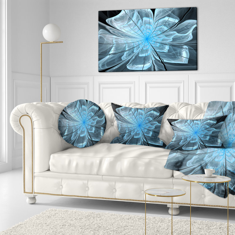 Coussin décoratif à fleurs bleu clair et grands pétales