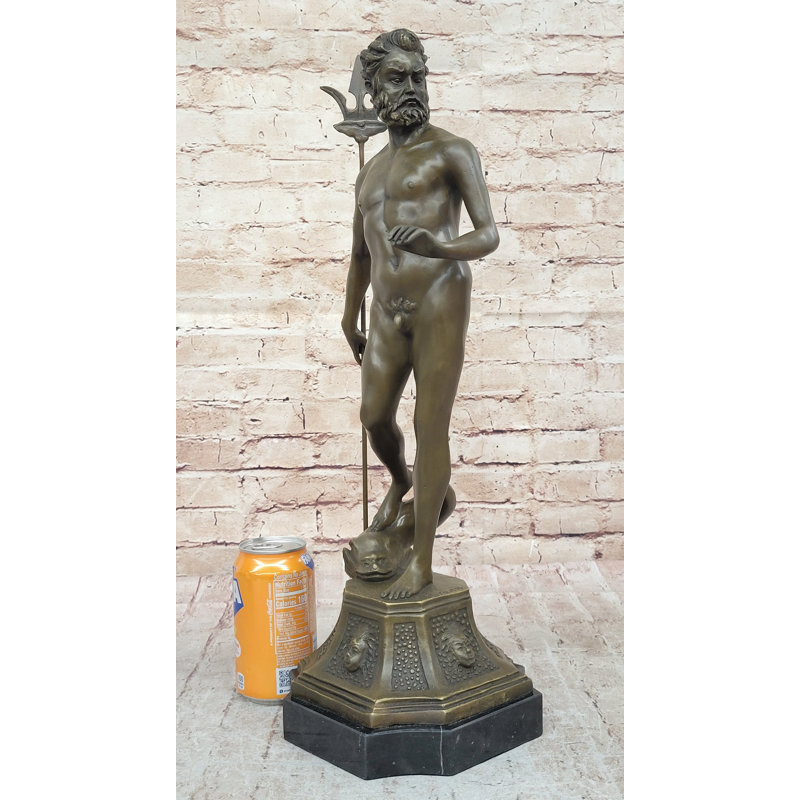 Figurines et sculptures Drummond