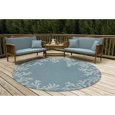 Bellavia Hand Tufted Floral Indoor/Outdoor Rug