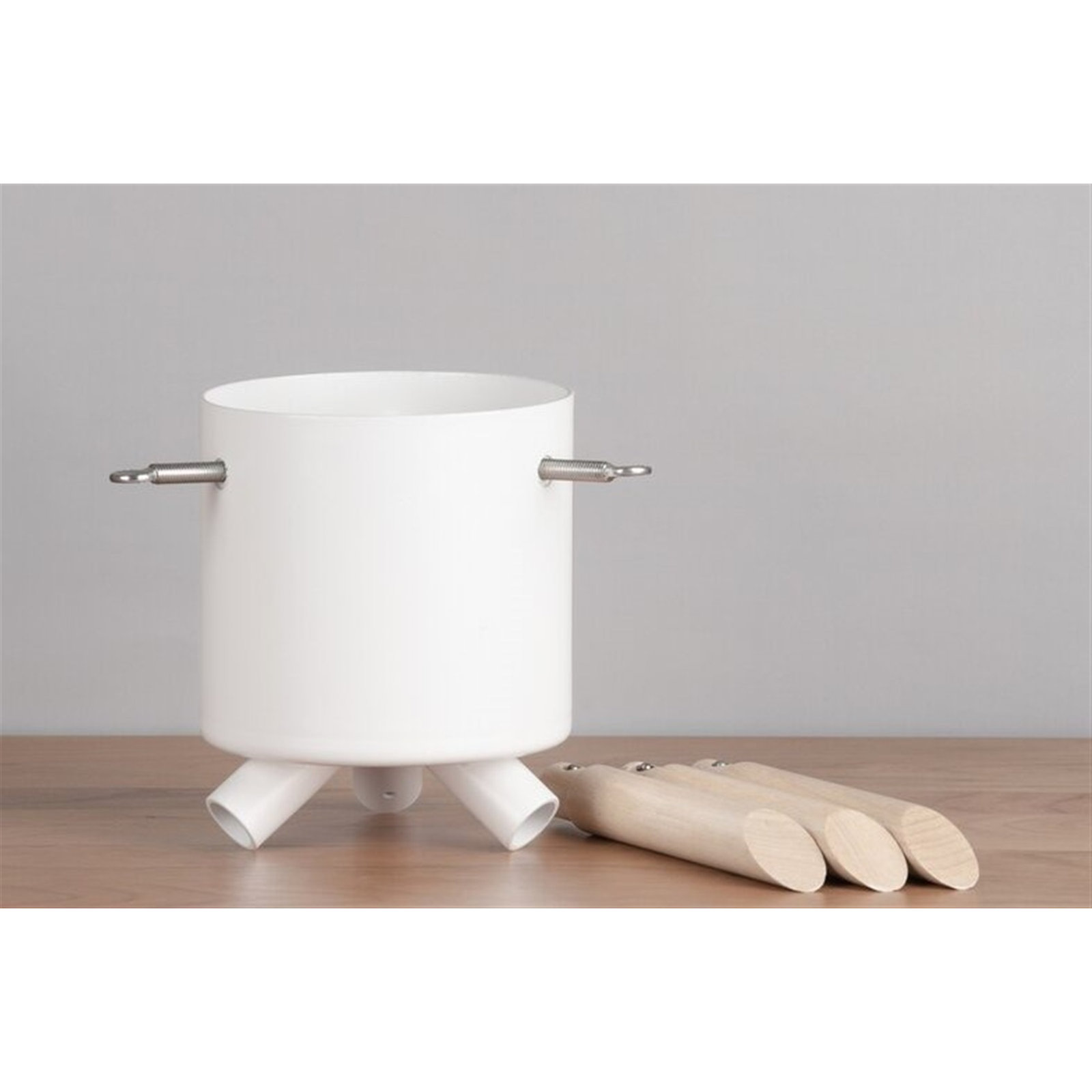 Cosmopolitan Live Tree Stand, White