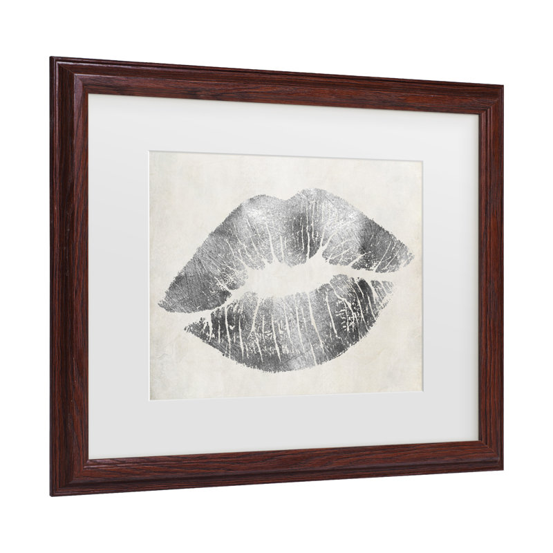 Art encadré «Hollywood Kiss Silver» par Color Bakery, H 13,75 po x l 16,75 po x P 0,75 po, Brun