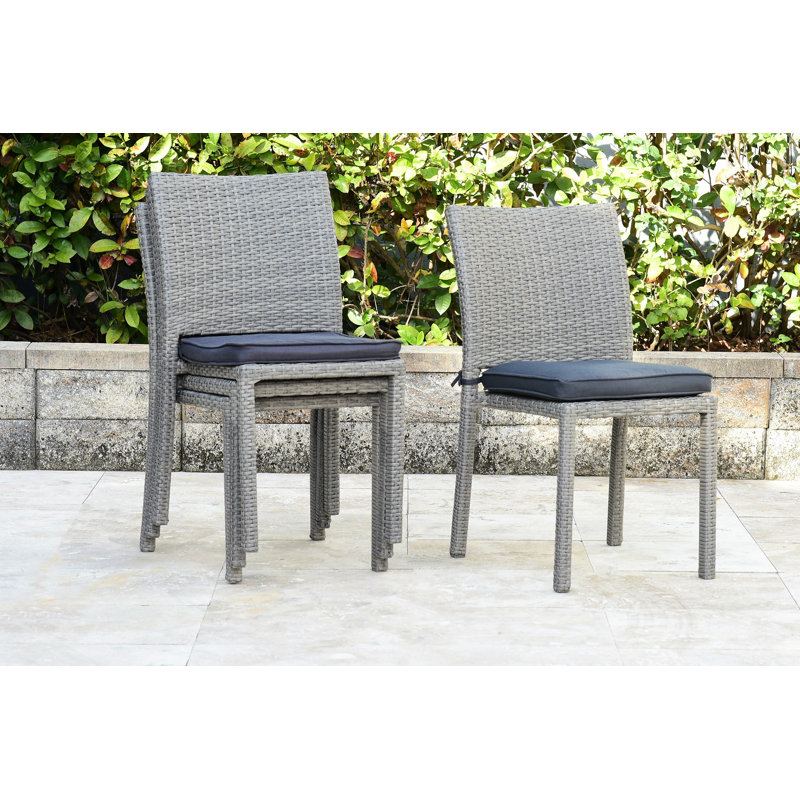 Chaise d'appoint de patio en osier Alyisa, Gris, Gris