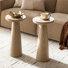 Table de bout ronde moderne Oxner avec plateau en marbre véritable et chêne