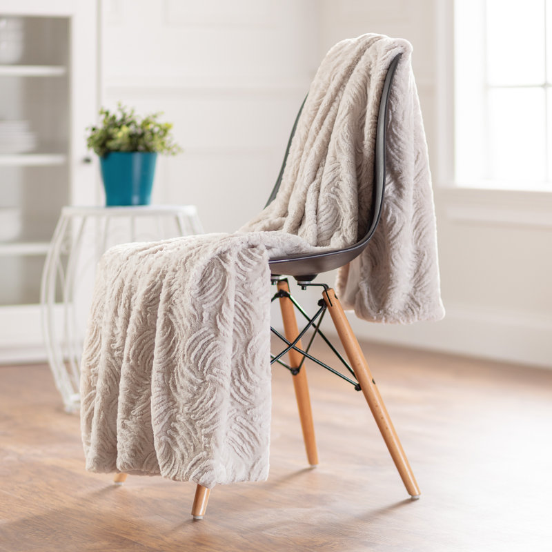 Luxurious Throw, Sand