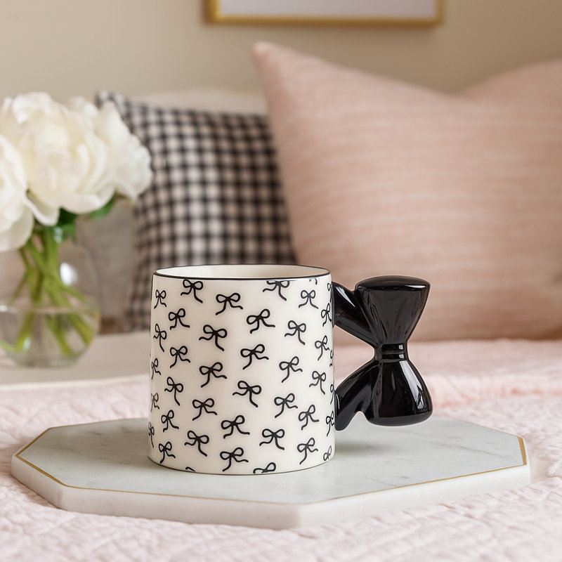 10 grandes tasses noires Strawberry Street