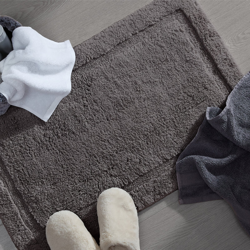 Jean Pierre Lydia Border Rane Plush Bath Rug, 20"W x 32"L, Charcoal