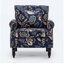 Fauteuil Vintage avec accoudoirs roulés et pieds en bois-543799880