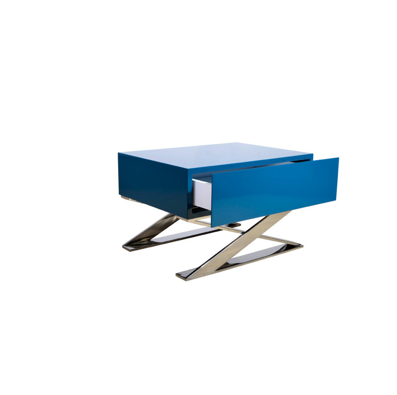 Saderia 20'' W Metal Nightstand