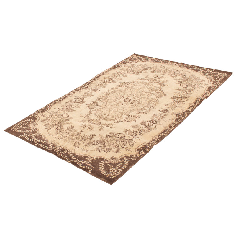 Tapis kaki clair Antalya Vintage 5 pi 6 po x 8 pi 5 po