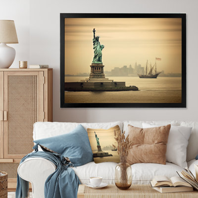 " Vintage New York Statue Of Liberty I "