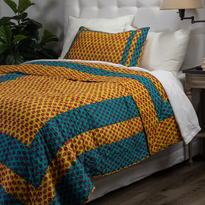 Sonal Percale Quilt, Twin Quilt + 1 Sham
