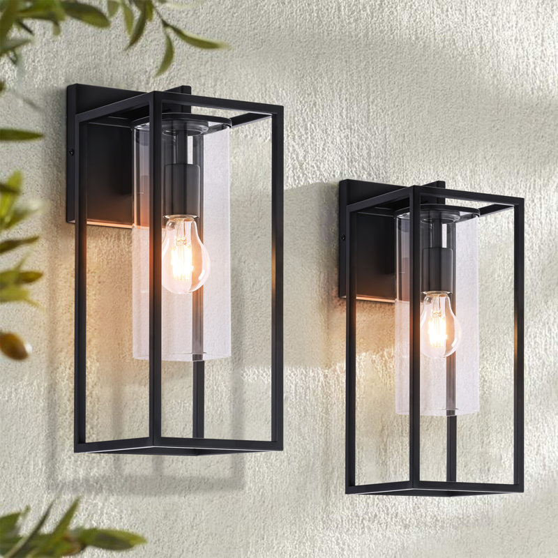 Lanterne murale d'extérieur Tiernan, H 15,75 po x l 6,25 po x P 8,05 po, Black