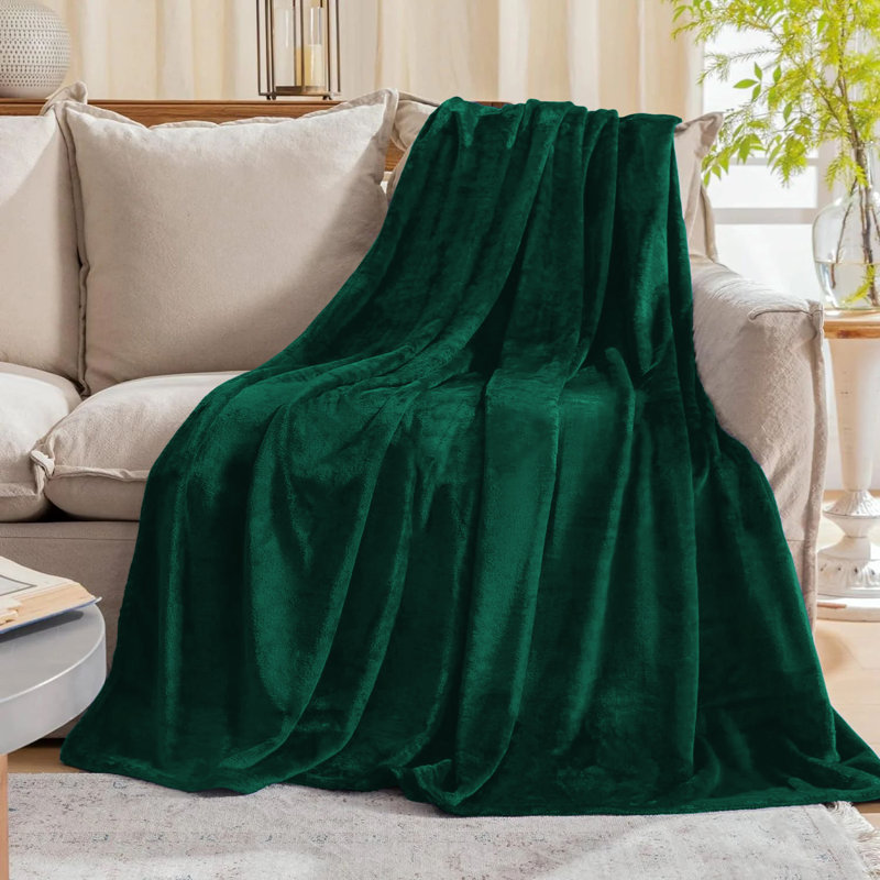 Faux Fur Reversible Fleece Throw Blanket – Soft & Cozy, Green Emerald, Double (4'6)