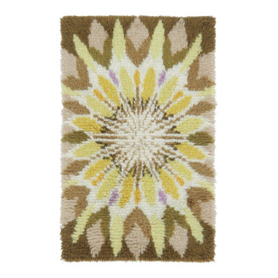 Vintage Swedish Rya Runner With Gold Sunflower Medallion Pattern - Rug & Kilim