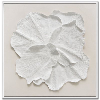 Delicate Petal I Canvas Wall Art