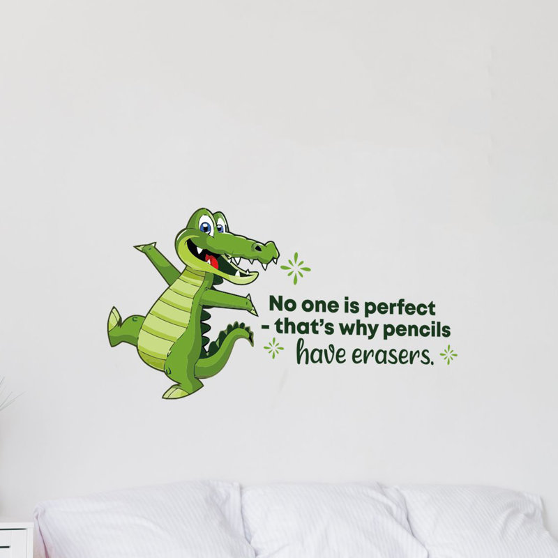 Adhésif décoratif en vinyle « no one is perfect crocodile », H 8 po x l 10 po x P 0,05 po