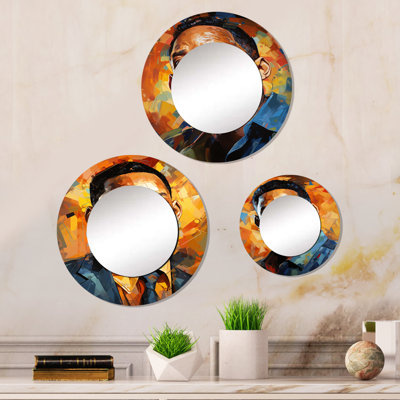 Menguc Round Wall Mirror