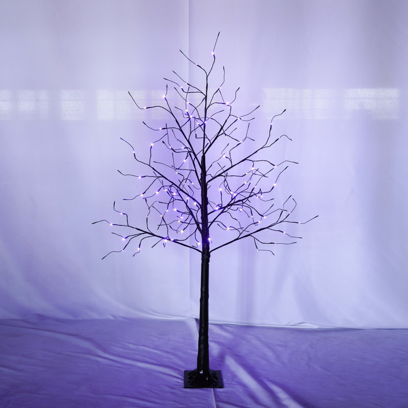 Arbre effrayant d'Halloween