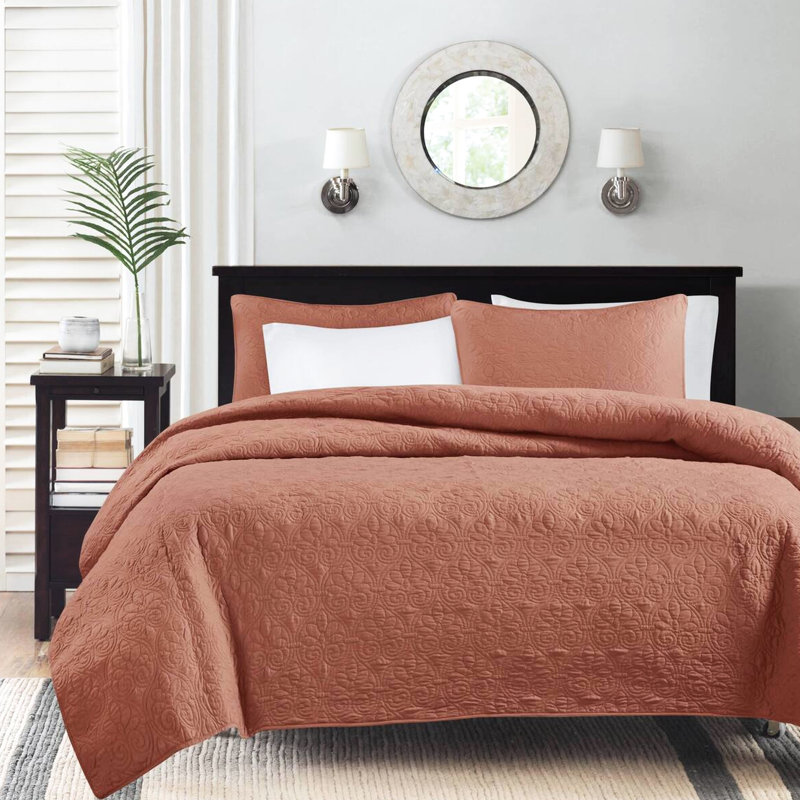 King 3 Piece Reversible Bedspread Clay Red - With Graceful Quilting Design, Pre-washed Cotton For Comfort, Includes & 2 Matching Shams, Machine Washable Oversized With Exquisite Filling Relaxing,