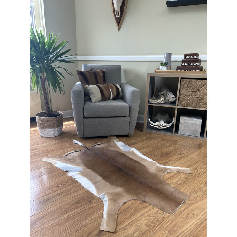 Jeisy Impala Antelope Skin - Leather Accent Deer Skin Rug in Brown/Ivory