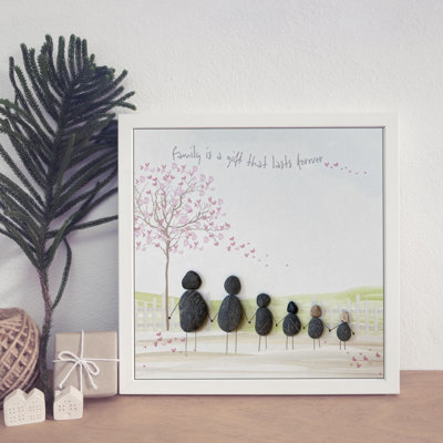 Family Is a Gift That Lasts Forever ( 2 Adults 4 Children ) 1 Piece Shadow Box Painting on Glass