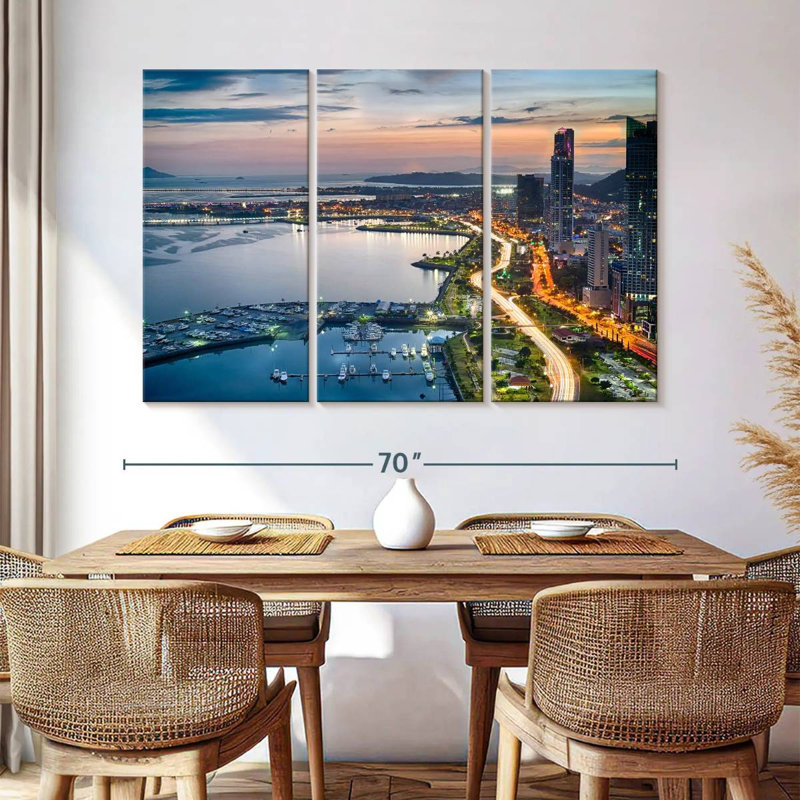 Sebbie Avenida Balboa, 42" H x 65" W