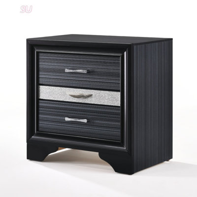 Table de chevet Naima avec tiroirs spacieux et compartiment à bijoux doublé de feutre, parfait pour le rangement près du lit