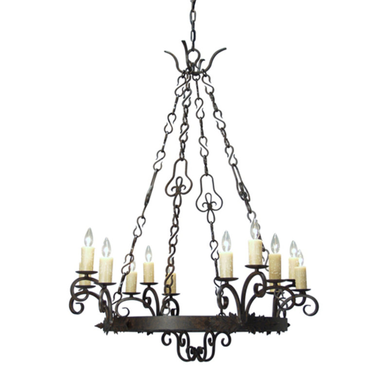 Lustre traditionnel unique à 12 lumières Staria