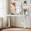 Bureau d'ordinateur à hauteur ajustable Flavio avec tiroir et ports USB et Type-C pour le bureau personnel-88557450-124156871