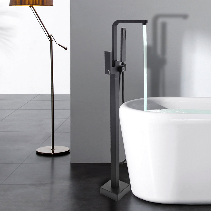 Robinet de baignoire autoportant en métal noir mat avec douche et main