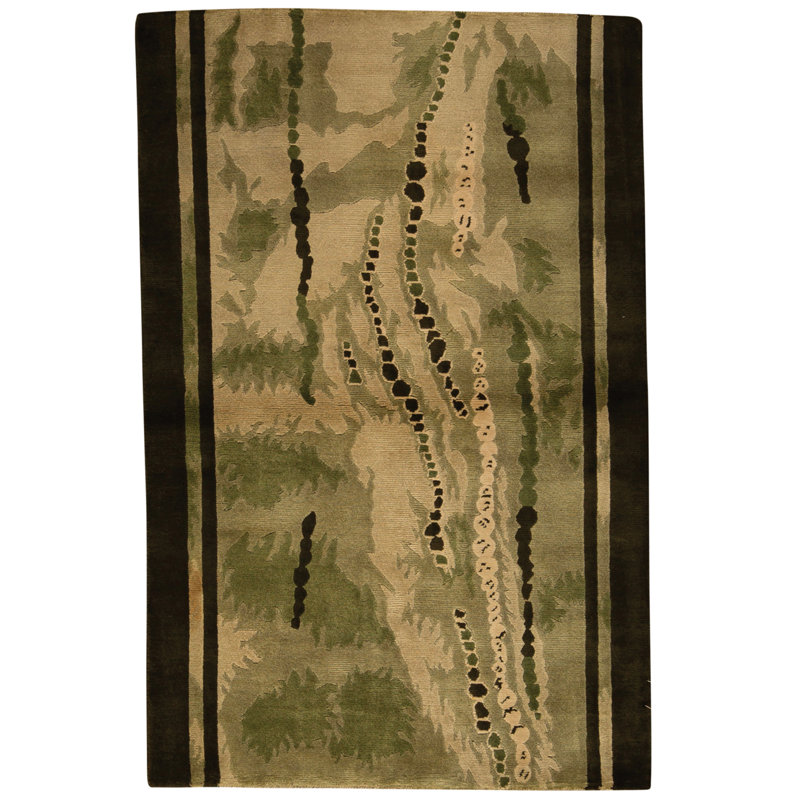 Hand Knotted Wool Area Rug in Light Green And Dark Green