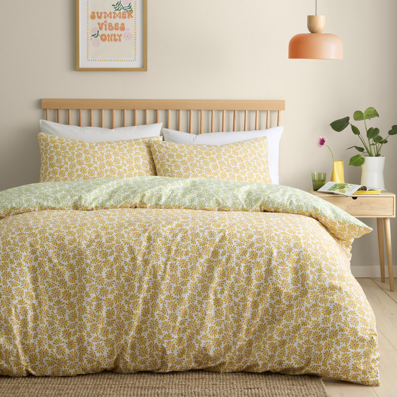 Retro Daisy Floral Cotton Blend Floral Duvet Cover Set, Super King