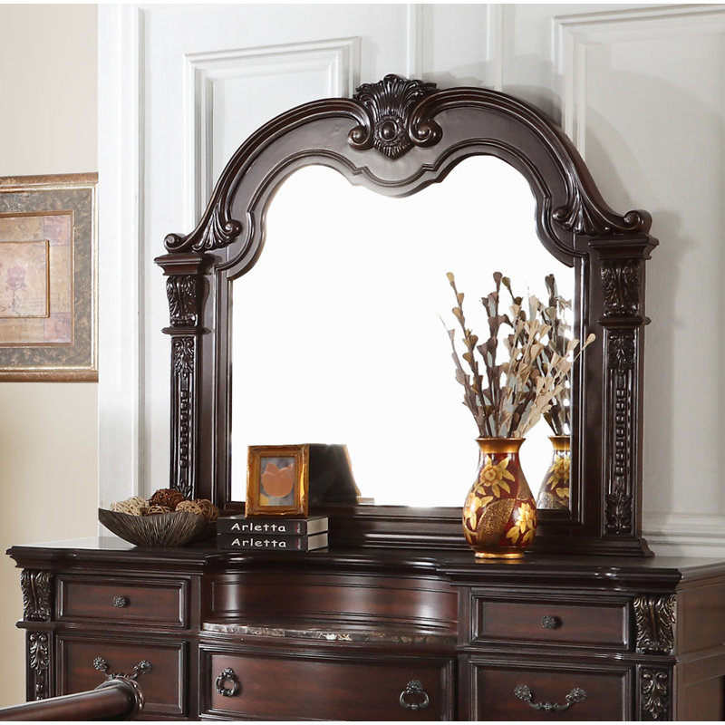 Caitlyn Piece Bedroom Set