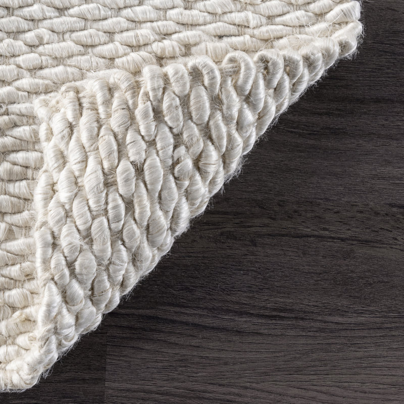 Whalan Handmade Tufted Jute/Sisal Off White Area Rug, Rectangle 4' x 6'