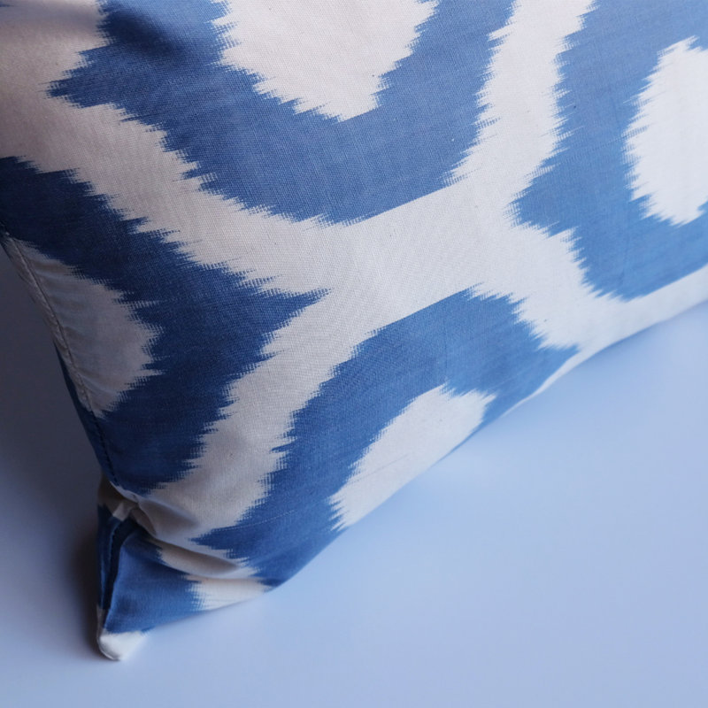 Cevaz Silk Lumbar Pillow Cover & Insert