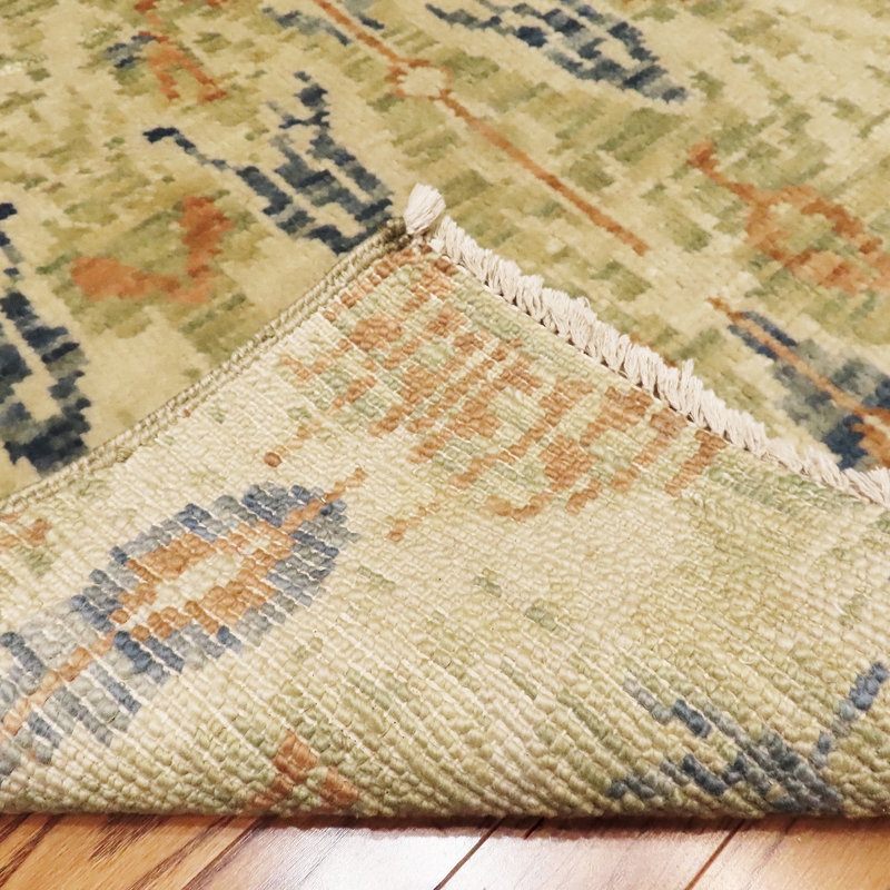 Vogue Hand Knotted Wool Area Rug, Rectangle 4' x 6'