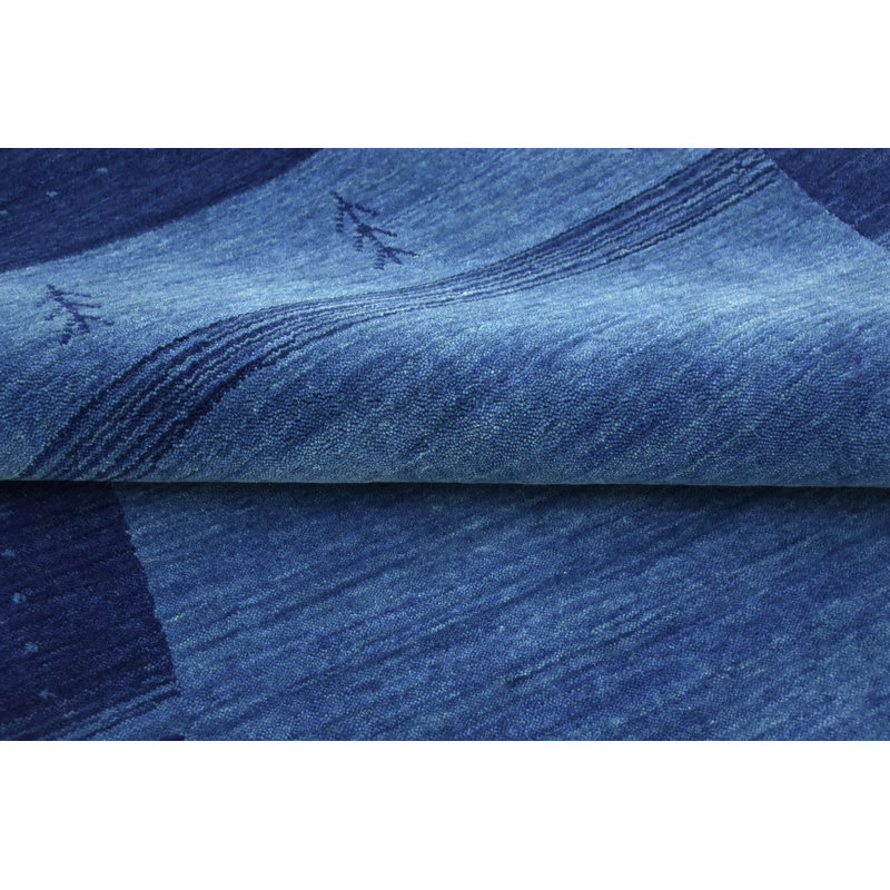 Area Rug in Blue, Rectangle 3'9" x 5'9"