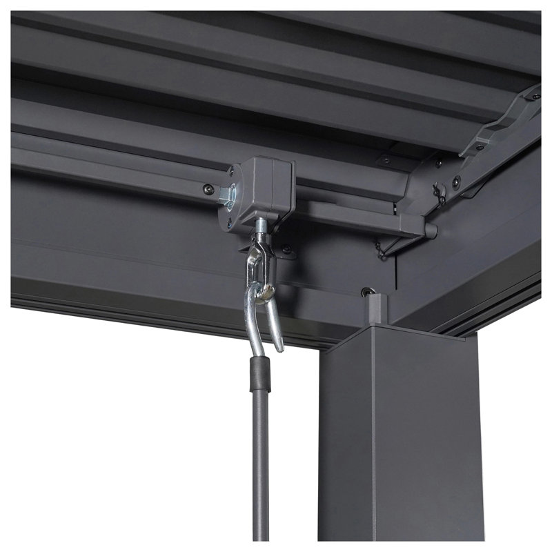 Pergola d'extérieur en aluminium noir Byron avec persiennes réglables Byron, 94.8" H x 117" W x 117" D