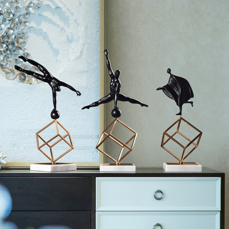 Ensemble de 3 statues de gymnastique