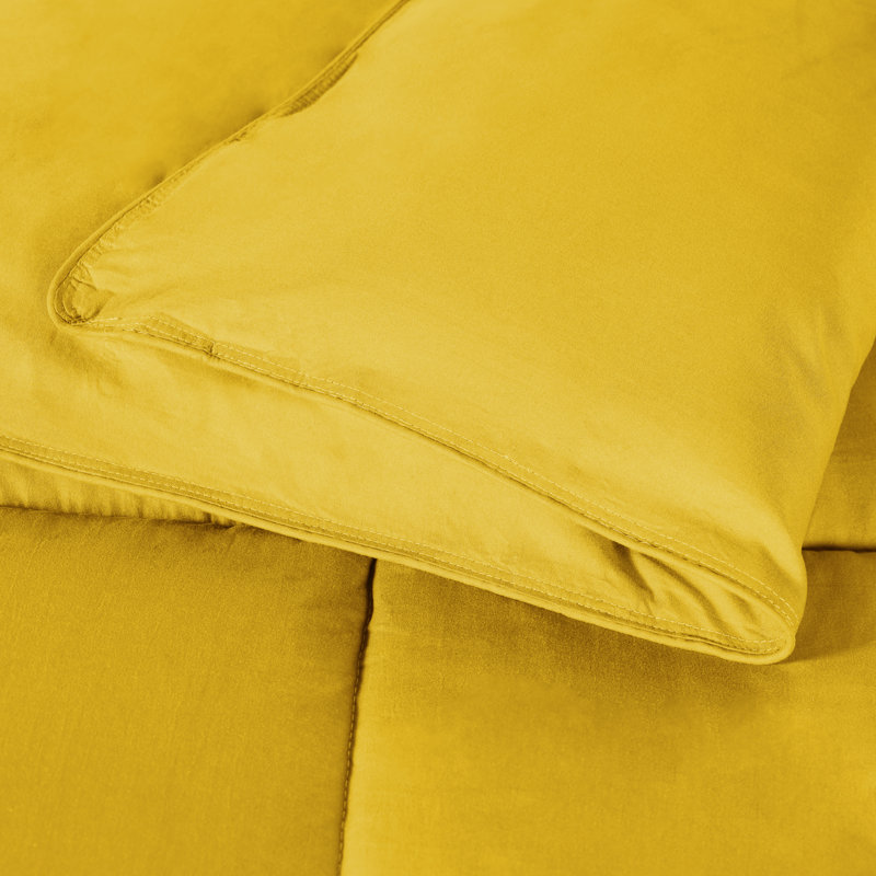 Twin Yellow Microfiber Reversible Comforter with Down-Alternative Fill