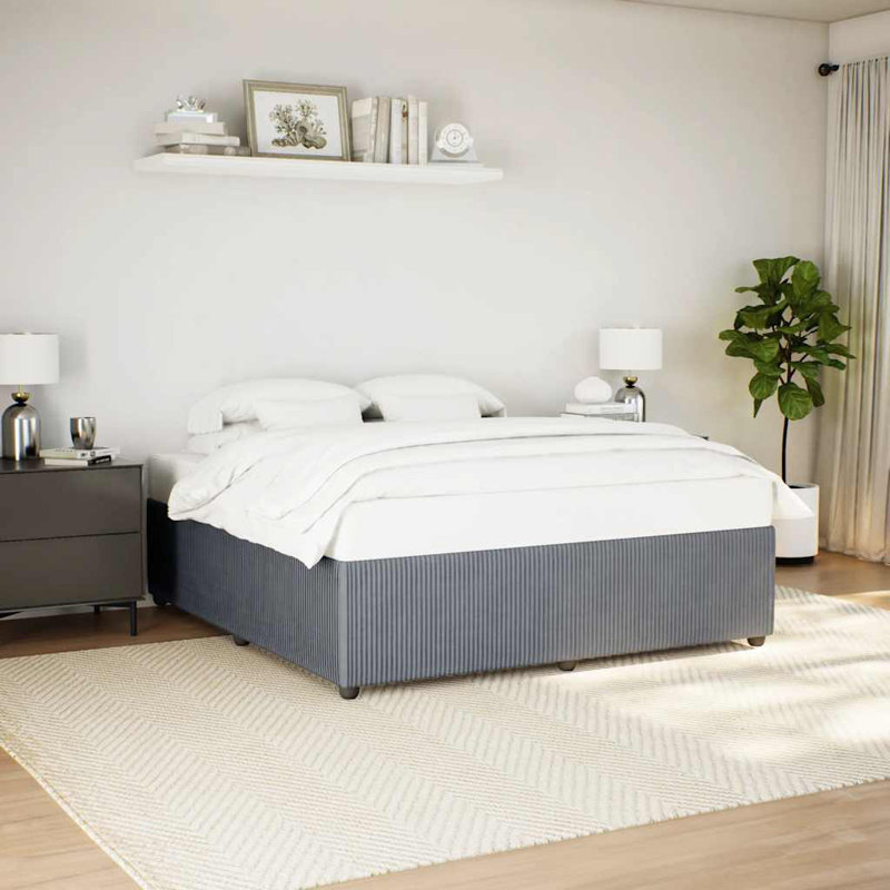 Structure de lit Latitude Run® sans velours pour matelas, Gris foncé, Lit double