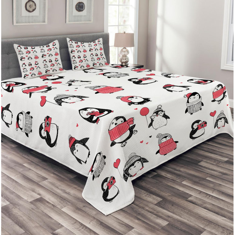 Polyester Coverlet, Queen Coverlet + 2 Shams