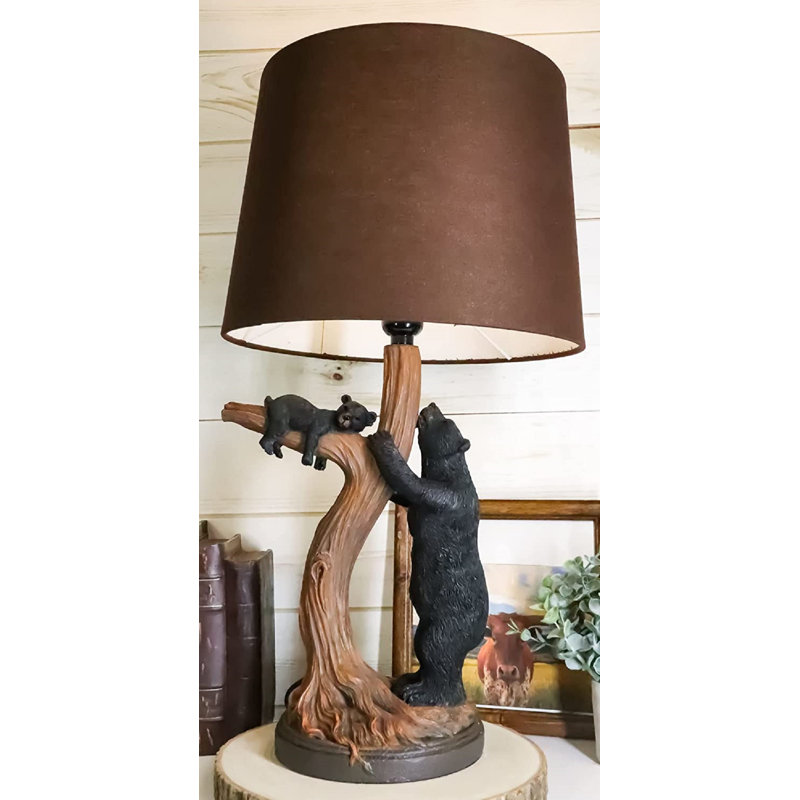 Cordarian USB Table Lamp