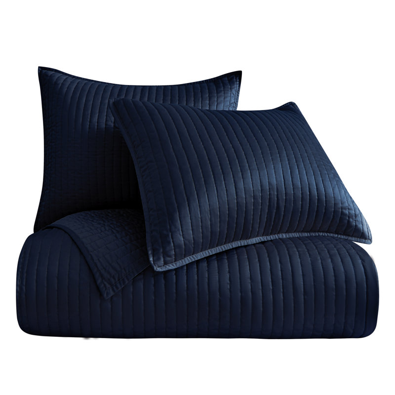 Ensemble de courtepointe moderne satiné soyeux Satin Channel, Courtepointe grande + 2 taies décoratives, Bleu marine