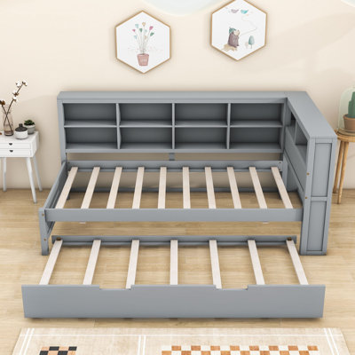 Nadina Daybed
