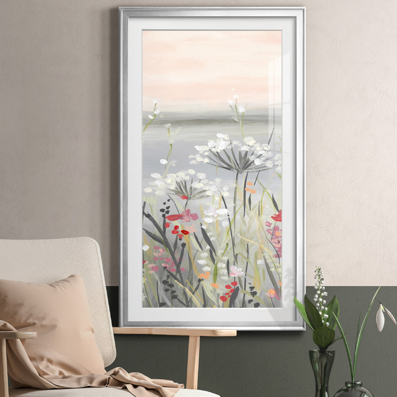 «Blush Wildflowers II», reproduction d'art graphique encadrée, Encadrement argenté, H 22,5 po x l 42,5 po x P 1,5 po