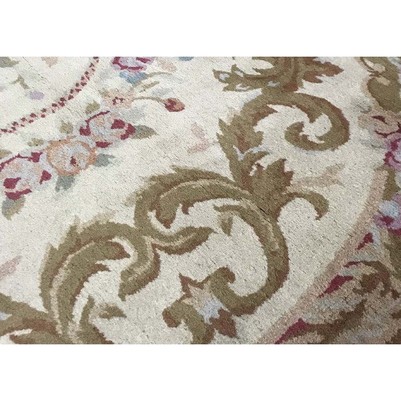 One-of-a-Kind 5' Area Rug